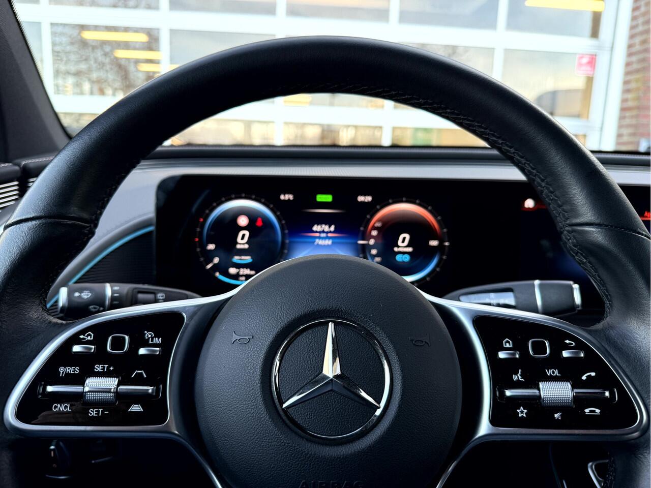 Mercedes-Benz EQC 400 4MATIC Business Solution Luxury 80 kWh SOH 94,7%, Leer, Carplay, Adap.cruise