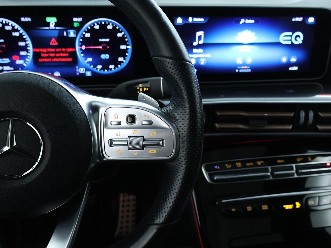 Mercedes-Benz EQC 400 4-MATIC Business Solution AMG 80 kWh | Rijassistentie Pack | Schuifdak | Burmester® | Head up | Sfeerverlichting | Memory | Keyless Go | Inclusief 48 maanden Mercedes-Benz Certified garantie voor Europa.