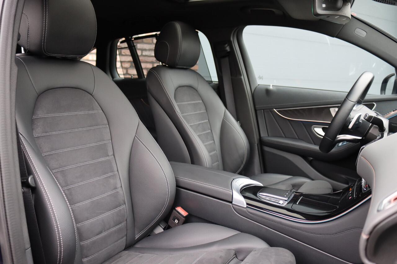 Mercedes-Benz EQC 400 4MATIC AMG Line 80 kWh | Netto 41.000,- | Schuifdak | Distronic+ | HUD | Memory | Camera | Keyless Go | Rijassistentiepakket | Advanced Sound System | Zonnerollo's |