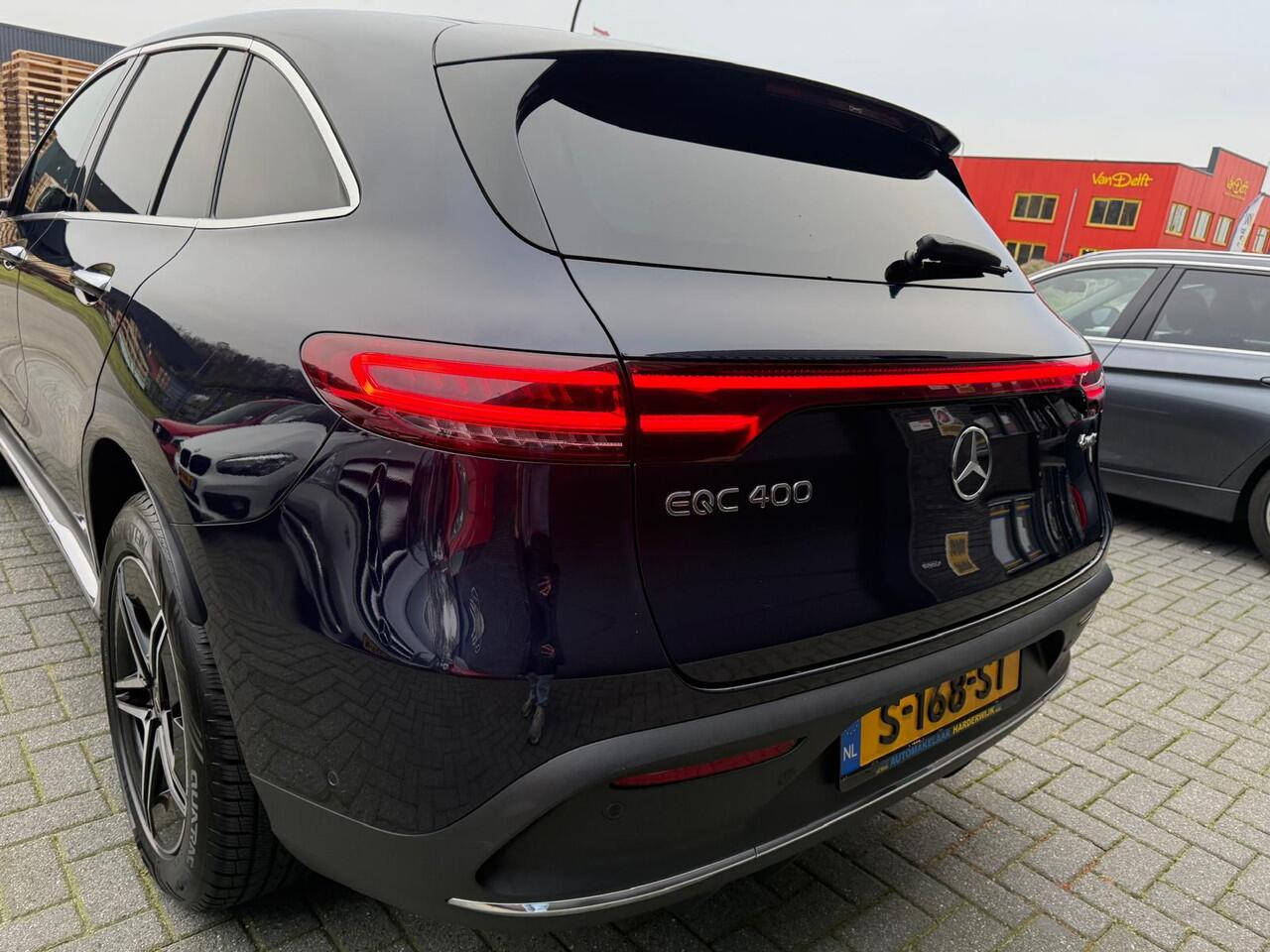 Mercedes-Benz EQC 400 4MATIC AMG Line 80 kWh | 2E EIGENAAR | 12MND GARANTIE | ACC | TREKHAAK | NL AUTO |
