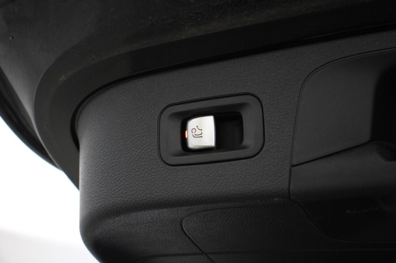 Mercedes-Benz EQC 400 4MATIC Business Solution Luxury 80 kWh - Carplay, Leer, Camera, SOH 95%