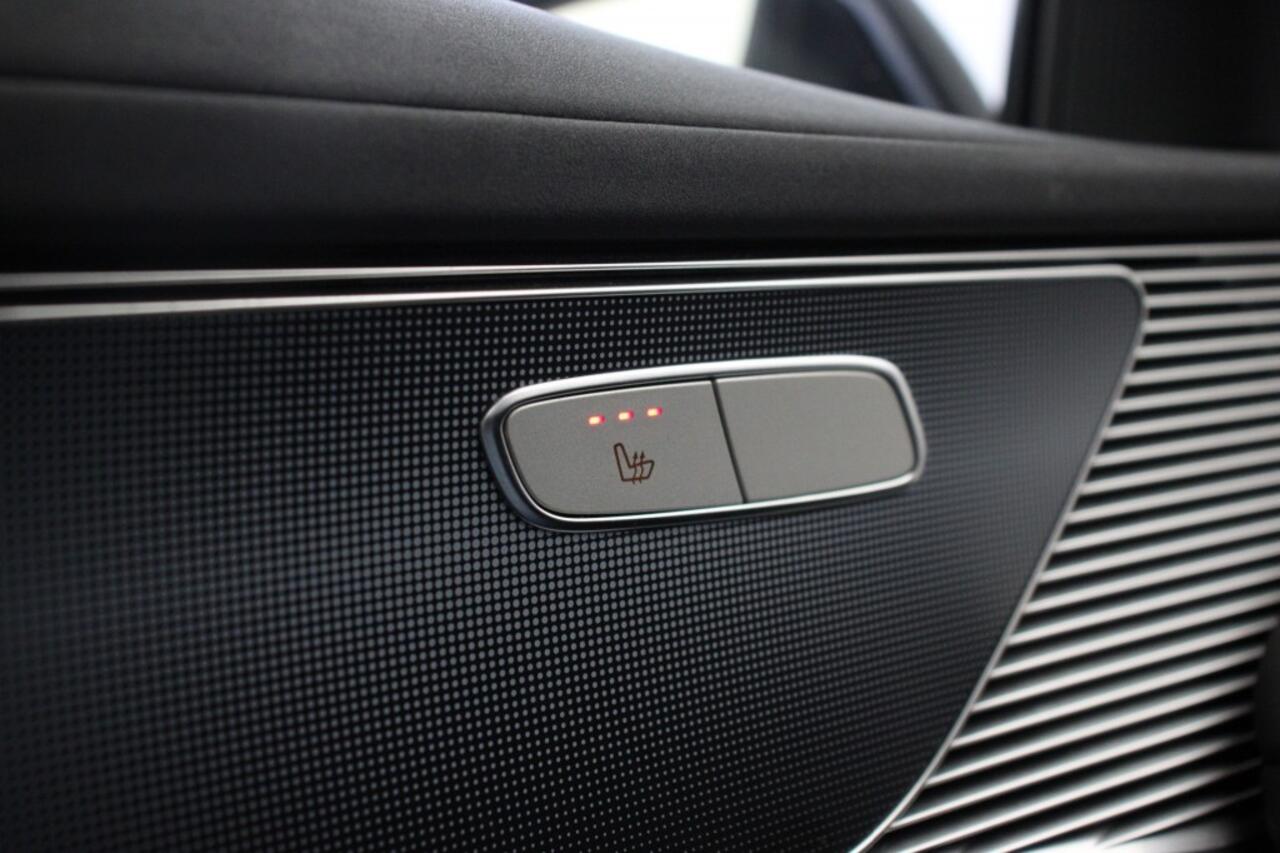 Mercedes-Benz EQC 400 4MATIC Business Solution Luxury 80 kWh - Carplay, Leer, Camera, SOH 95%