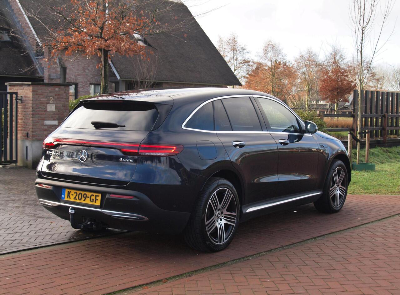 Mercedes-Benz EQC 400 4MATIC Business Solution Luxury 80 kWh | SOH 94% | Head-Up Display | Burmester Audio | 360 Camera | Schuifdak | Trekhaak |