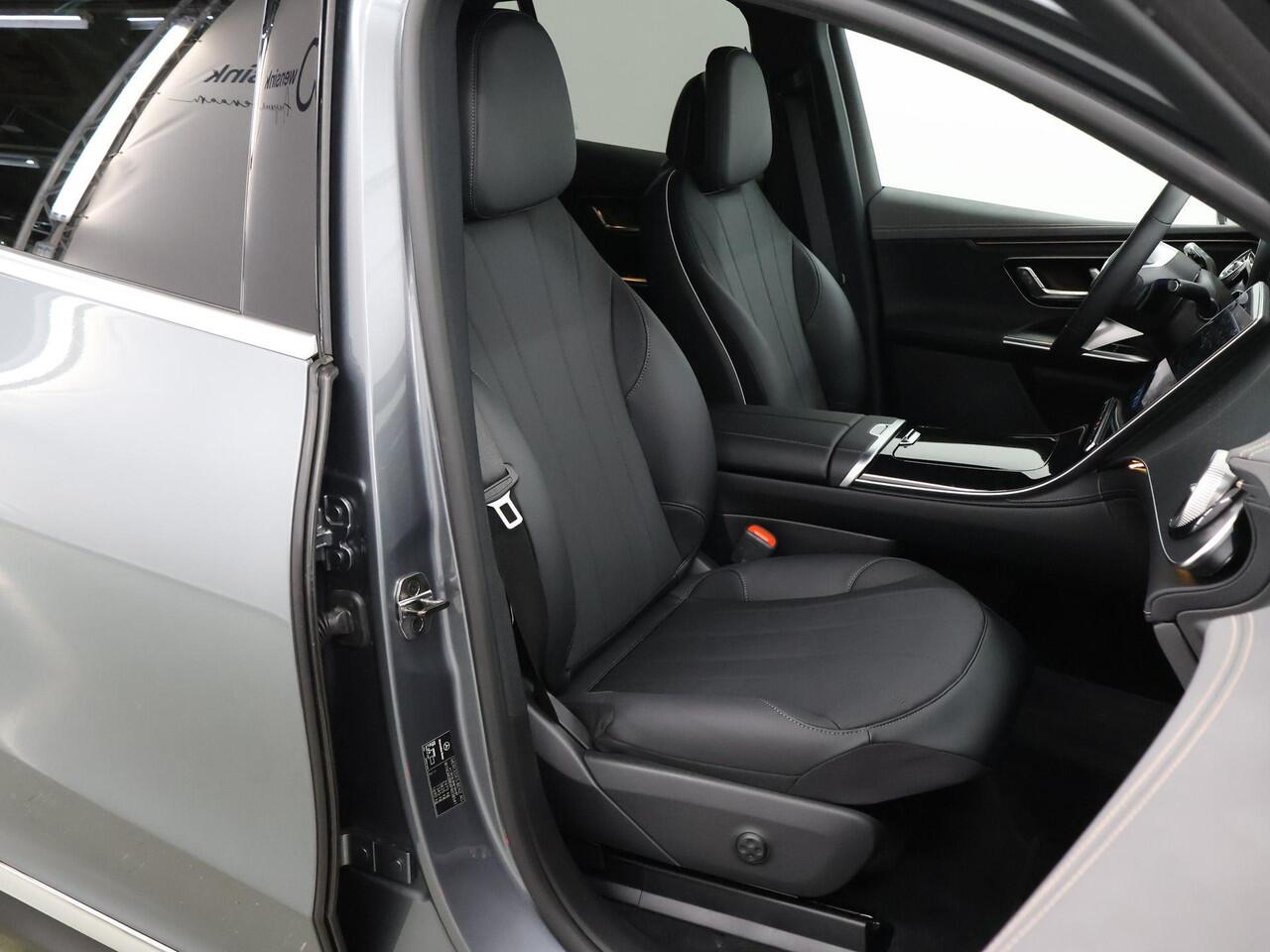 Mercedes-Benz EQE SUV 350+ Business Edition 96 kWh | Nieuwprijs ¤91461,- | Trekhaak | cruise control adaptief | Sfeerverlichting |