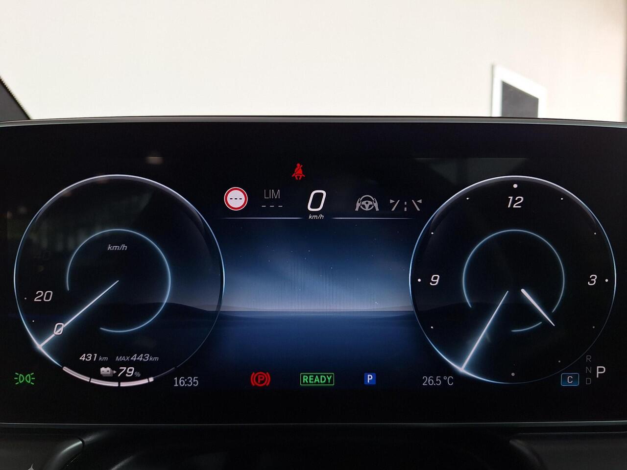 Mercedes-Benz EQE 350 AMG Line | Matgrijs | Premium Pakket | Night Pakket | Rijassistentiepakket Plus | Panoramadak | AIRMATIC Luchtvering | Burmester 3D Surround Sound |