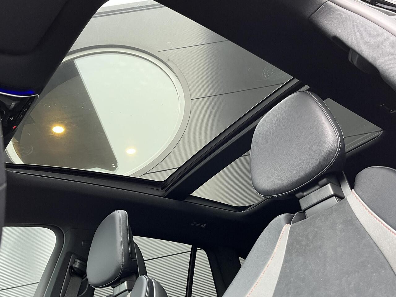 Mercedes-Benz EQE SUV 300 Sport Edition LIMITED | AMG Line | Panoramadak | Trekhaak | 360° Camera | Apple CarPlay | Android Auto | DISTRONIC PLUS | Dodehoekassistent | Elektrisch Verstelbare Voorstoelen + Memory | Stoelverwarming | Sfeerverlichting