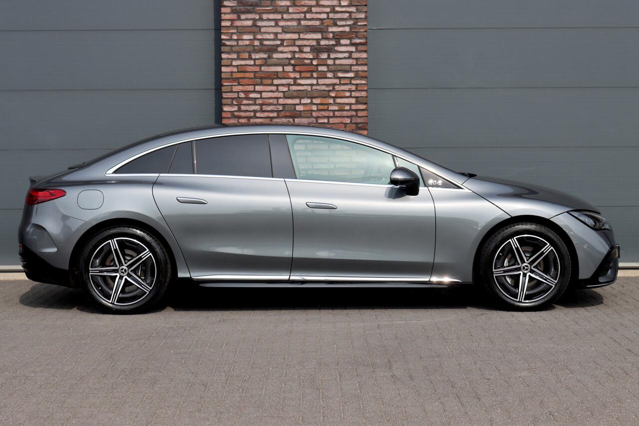 Mercedes-Benz EQE 300 AMG Line 89 kWh | Distronic+ | Memory | Keyless Go | Digital Light | Surround Camera | Augmented Reality | Verwarmd Stuurwiel | Stoelverwarming | Sfeerverlichting |