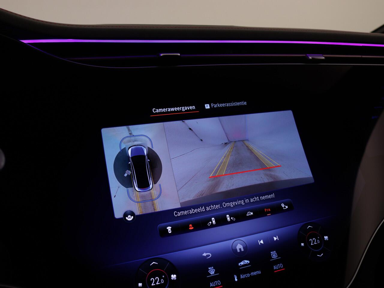 Mercedes-Benz EQE AMG 43 4MATIC 91 kWh | 476 PK | AMG Nightpakket | Premium Plus Pack | MBUX HYPERSCREEN | Verwarmd stuurwiel en voorruit | Burmester® soundsystem | Sierdelen AMG Carbon | Rijassistentiepakket plus | 360° camera | Nappaleder |