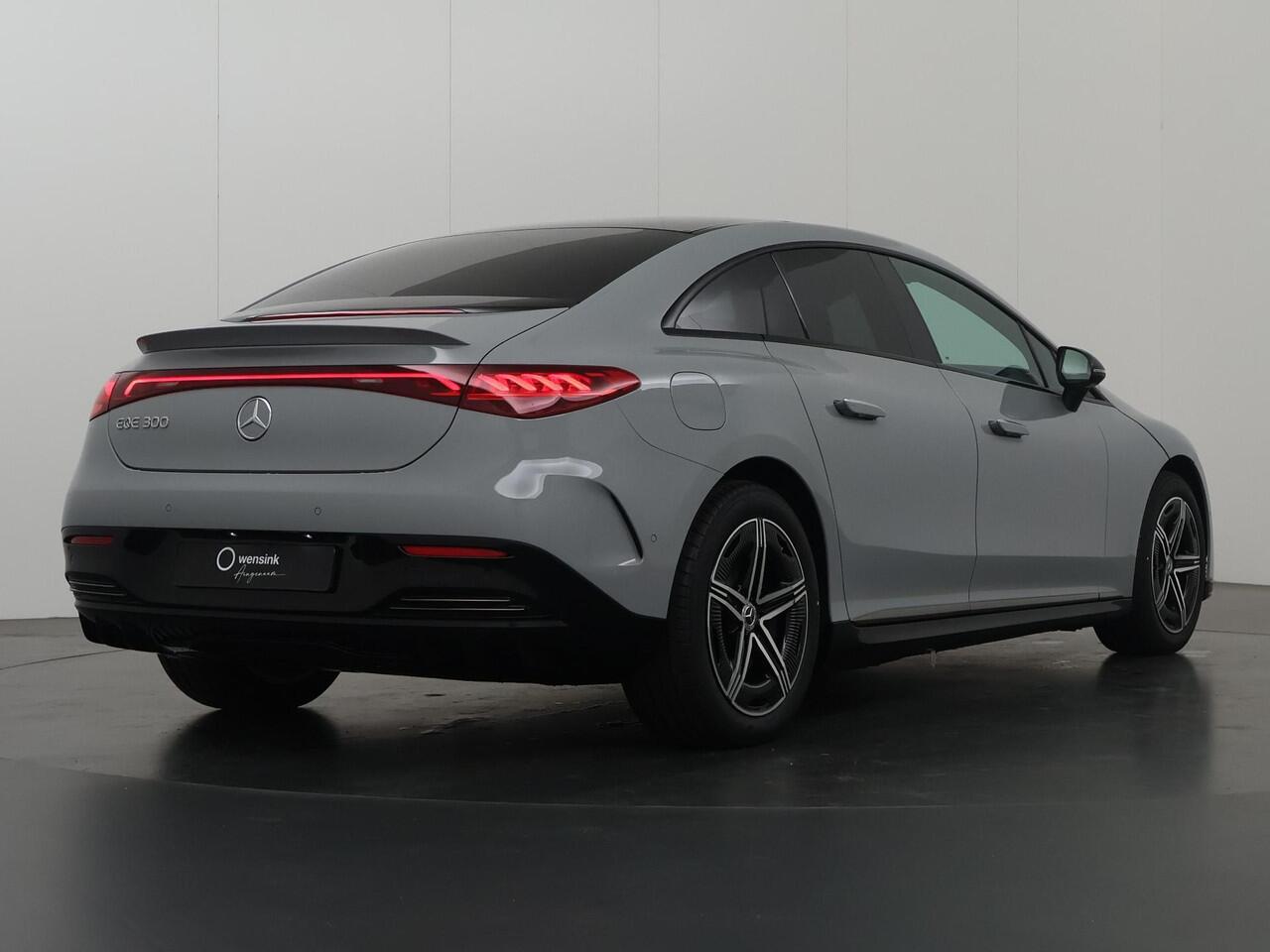 Mercedes-Benz EQE 300 Sport Edition | Panoramadak | Winterpakket | Burmester Sound | Rij-assistentiepakket | 19-Inch AMG | Night pakket