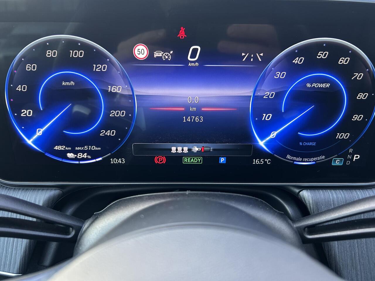 Mercedes-Benz EQE 300 AMG Line | Night Pakket | Panoramadak | 360° Camera | Burmester® 3D | Rijassistentiepakket Plus | Memorystoelen Verwarmd | Apple & Android Carplay | Sfeerverlichting