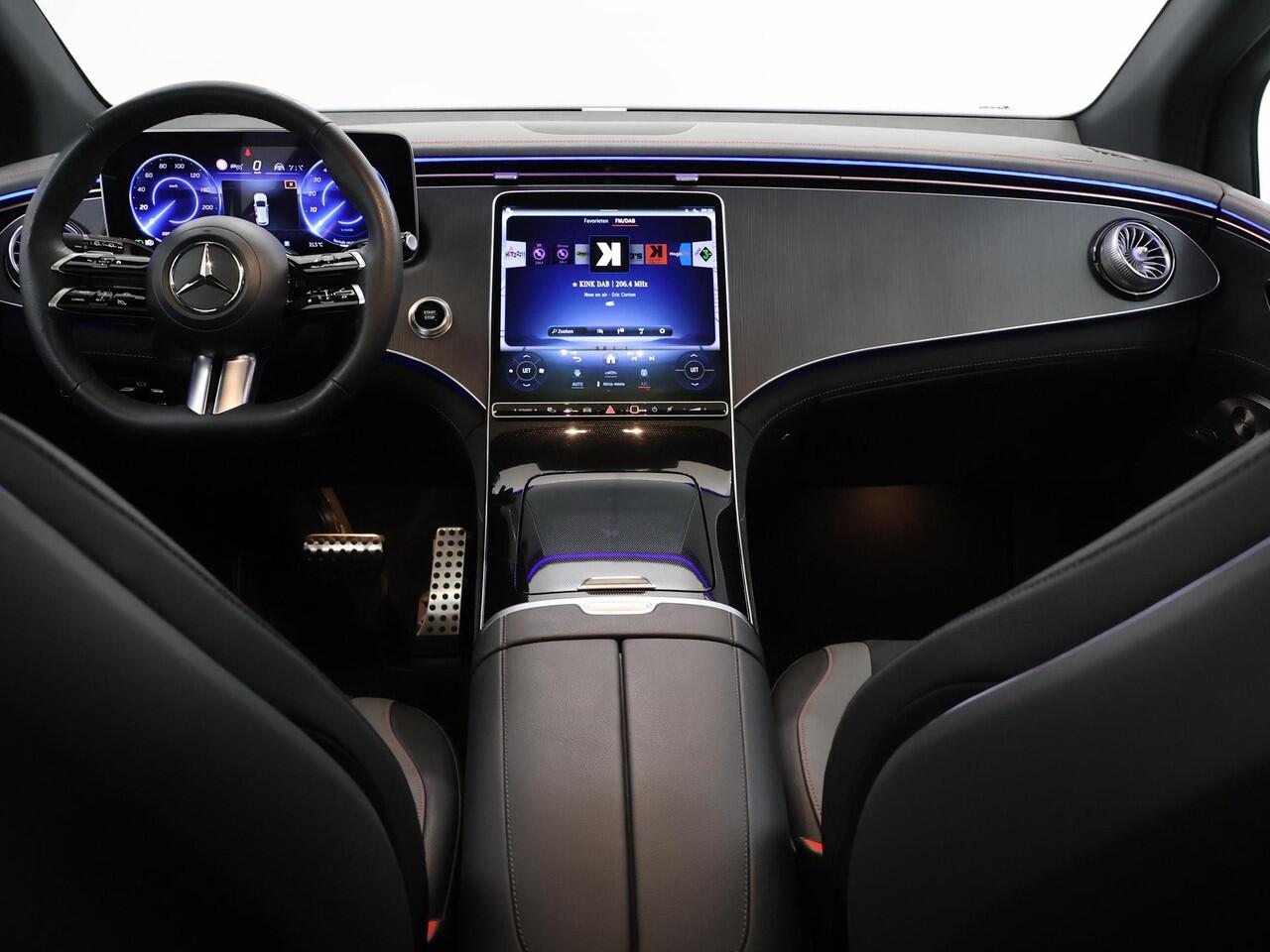 Mercedes-Benz EQE SUV 350+ AMG Line 91 kWh | Panoramadak | Trekhaak | Burmester | Memory stoelen | Luchtvering | Rijassistentiepakket | Stuur/stoelverwarming |