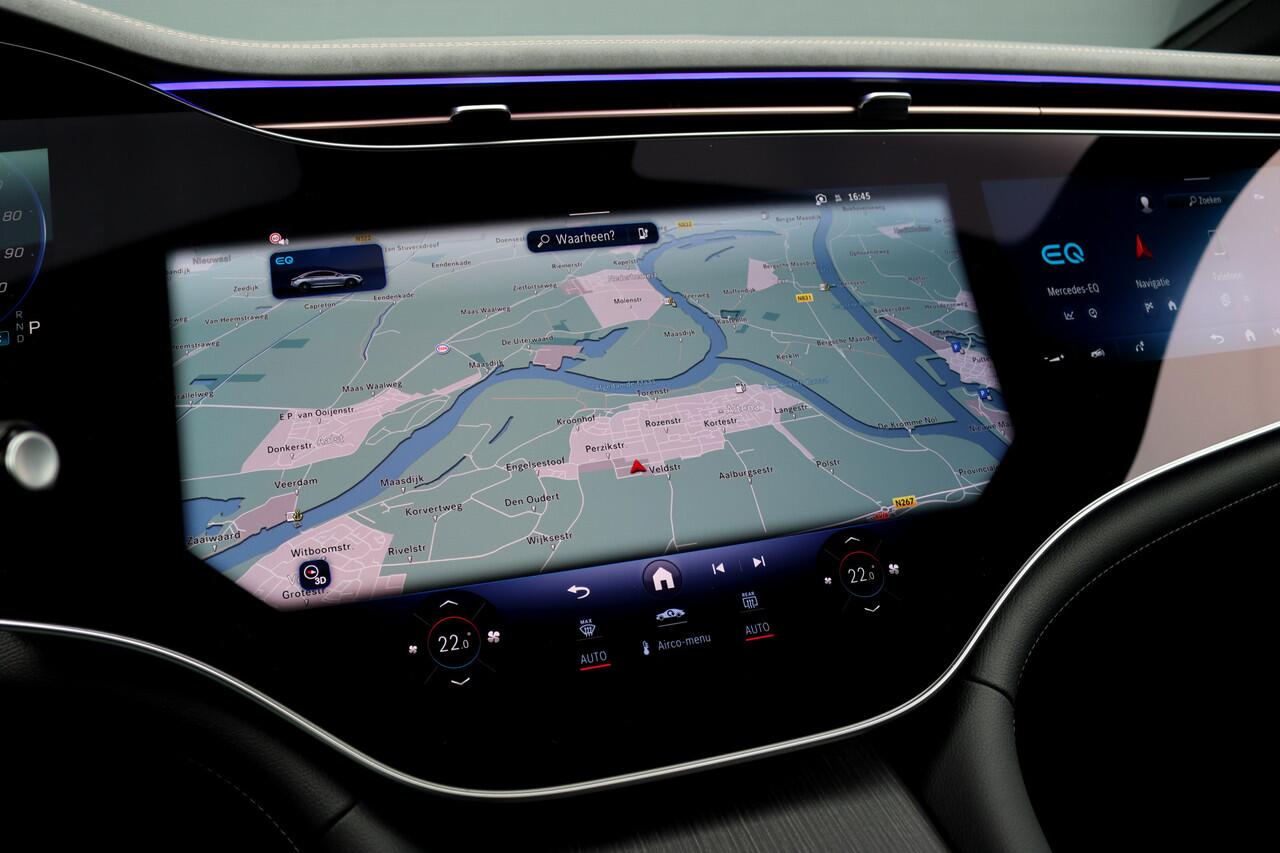 Mercedes-Benz EQE 300 Premium AMG Line 89 kWh | Hyperscreen | Airmatic | Distronic+ | Memory | Burmester | Digital Light | Panoramadak | Warmtepomp | Surround Camera | Augmented Reality | Leder | Keyless Go |