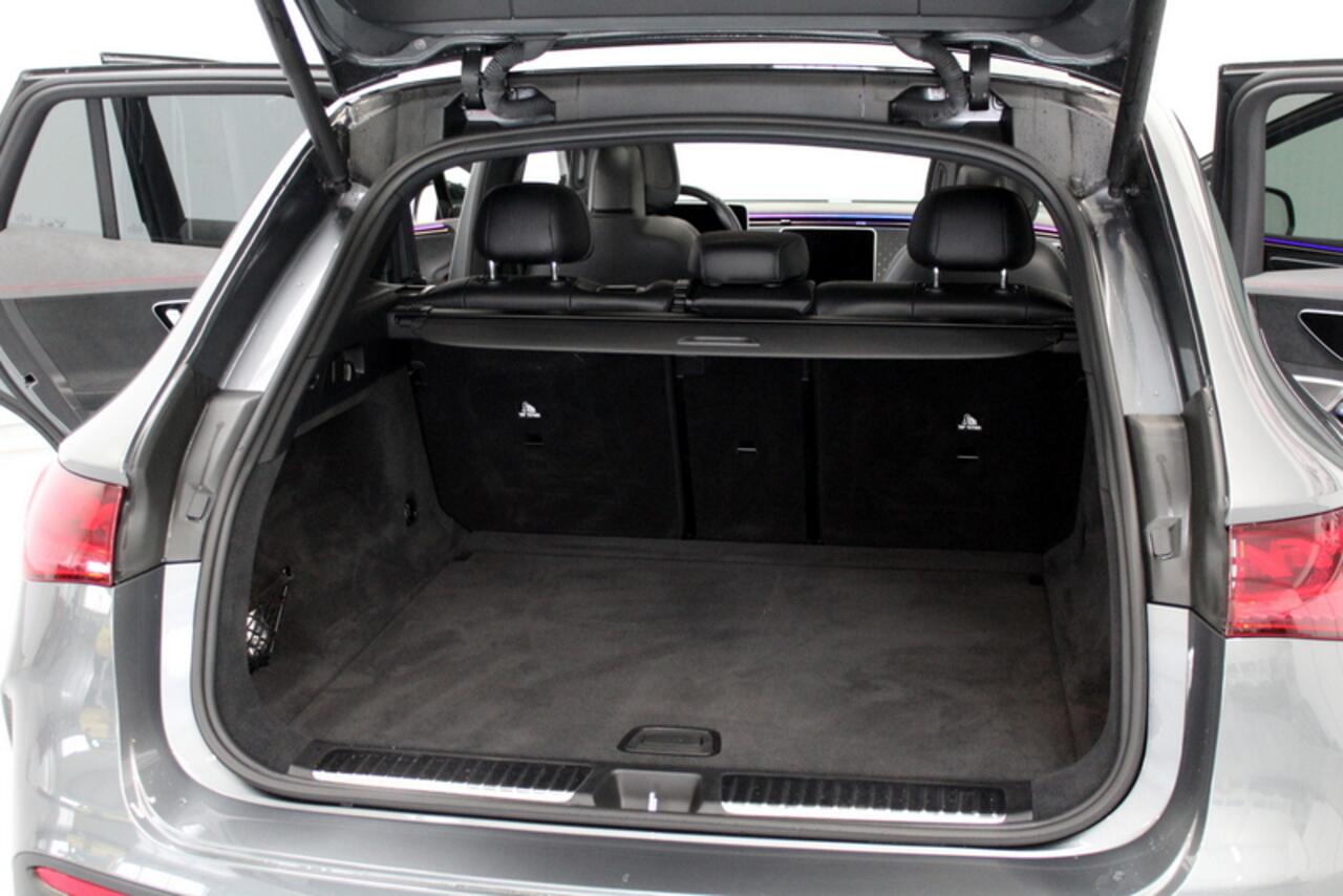 Mercedes-Benz EQE SUV 350 4Matic AMG Line 91 kWh, PANORAMADAK | ELEC-TREKHAAK | LUCHTVERING | BURMESTER SOUND