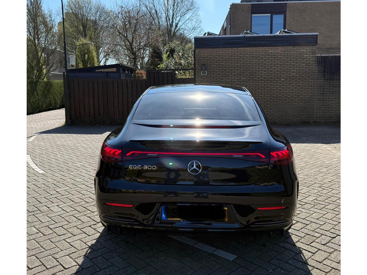 Mercedes-Benz EQE 300 AMG Line 89 kWh Bezichtiging op vooraf gemaakte afspraak