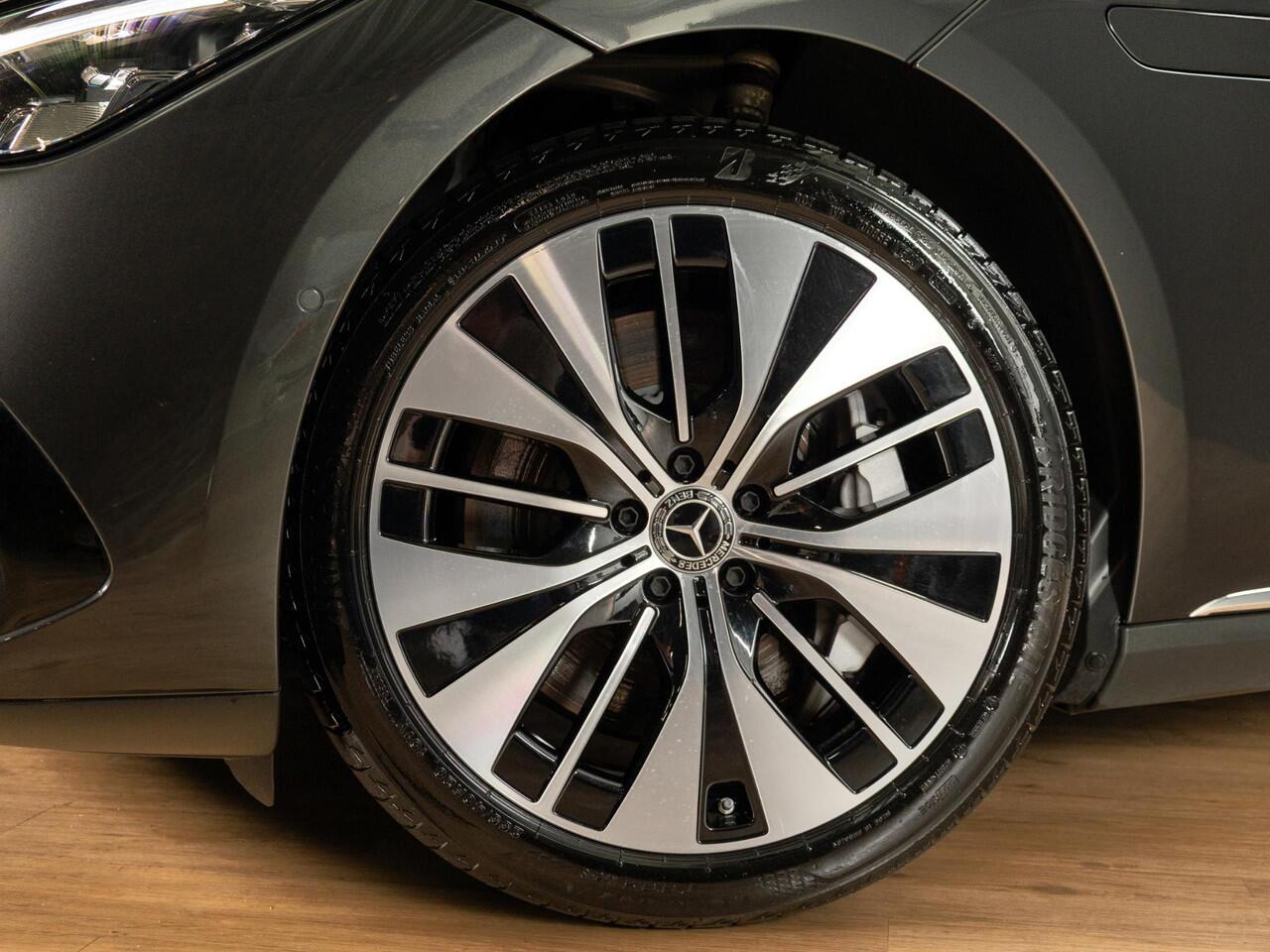 Mercedes-Benz EQE Limousine 300 Business Edition PLUS 89 kWh Panorama dak