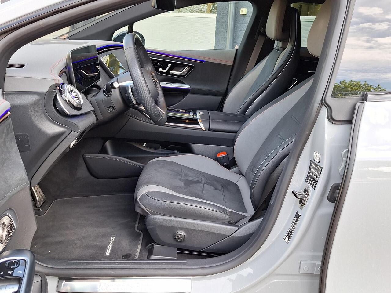 Mercedes-Benz EQE 300 AMG Line | Premium Pakket | Night Pakket | Rijassistentie Pakket Plus | Akoestisch Comfortpakket | Trekhaak | Burmester 3D Surround Sound | 360° Camera | DISTRONIC Afstandsassistent | Verkeersbordenassistent | DIGITAL LIGHT | Elektrisch Verstelbare St