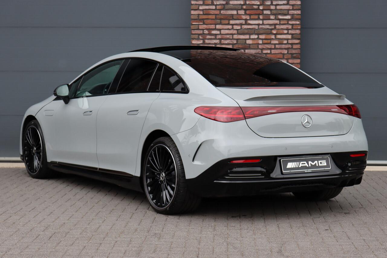 Mercedes-Benz EQE 300 AMG Line 89 kWh | Hyperscreen | Achterasbesturing | Distronic+ | Panoramadak | Burmester | Digital Light | Verwarmd Stuurwiel | Warmtepomp | Luchtkwaliteitspakket |