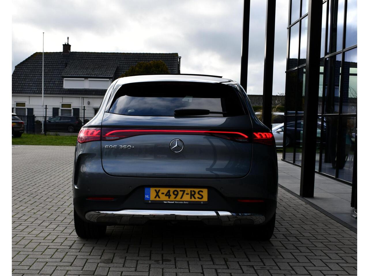 Mercedes-Benz EQE SUV 350+ Luxury Line 91 kWh Distronic, Panoramadak, Trekhaak,