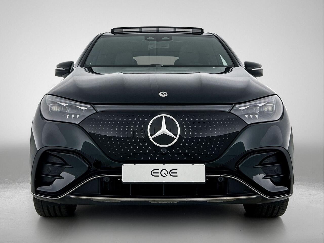 Mercedes-Benz EQE SUV 350 4Matic Sport Edition 91 kWh | Premium Pack | 22 KW boordlader | Trekhaak | Digital Light | Rijassistentie pakket Plus | Parkeerpakket met 360°-camera |