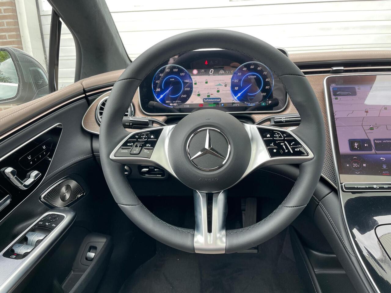 Mercedes-Benz EQE 350 4Matic | Airmatic | Panoramadak | Premium Pakket | Rijassistentiepakket Plus | Burmester 3D Surround | Head-up Display | 360° Camera | Elektrisch Verstelbare Voorstoelen + Memory | Stoelverwarming | Stoelventilatie | Apple CarPlay | Android Auto
