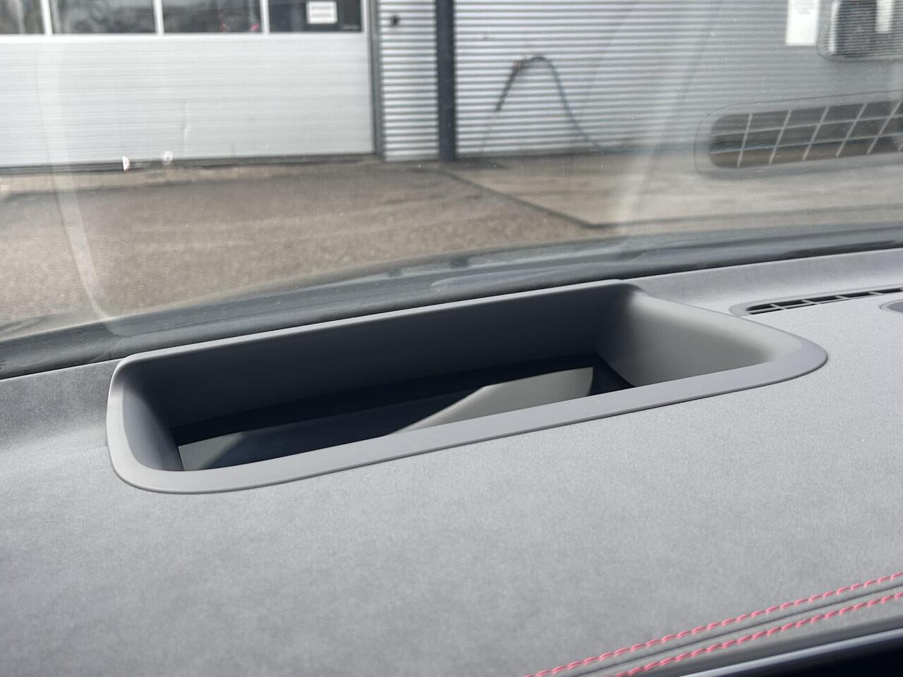 Mercedes-Benz EQE 300 AMG | Head-Up Display | Panoramadak | Achteruitrijcamera | Sfeerverlichting | Memorystoelen |Stoelverwarming | Apple & Android Carplay