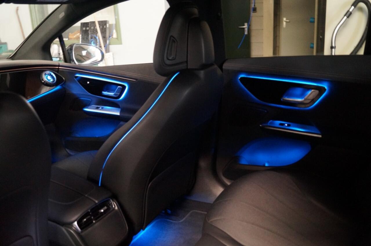 Mercedes-Benz EQE 300 Business Line 89kWh -PANO-LED-ECC-CAM-