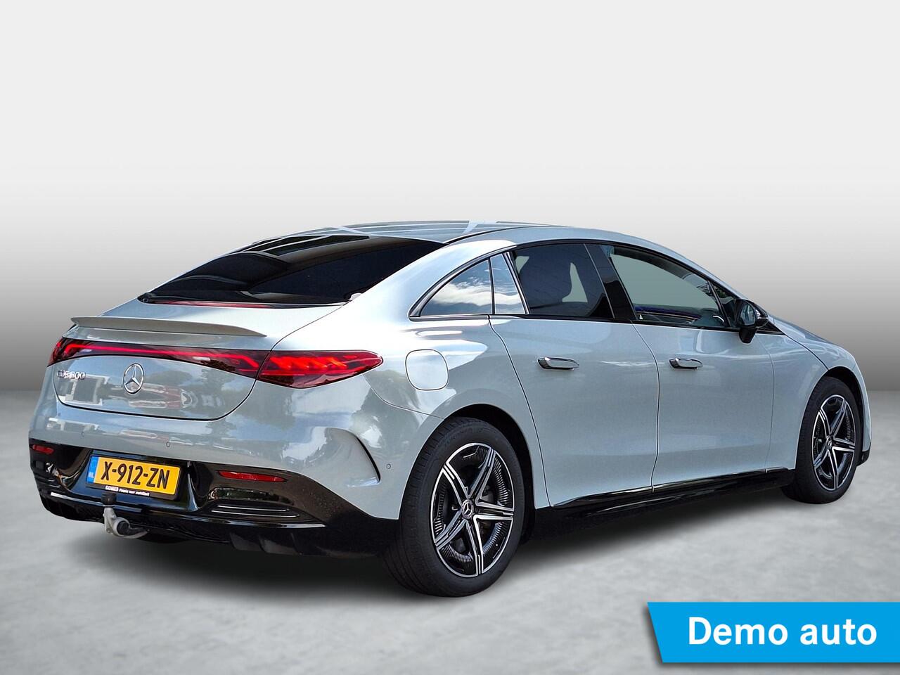 Mercedes-Benz EQE 300 AMG Line | Premium Pakket | Night Pakket | Rijassistentie Pakket Plus | Akoestisch Comfortpakket | Trekhaak | Burmester 3D Surround Sound | 360° Camera | DISTRONIC Afstandsassistent | Verkeersbordenassistent | DIGITAL LIGHT | Elektrisch Verstelbare St