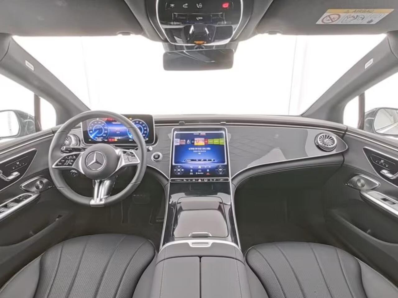 Mercedes-Benz EQE 300 89 kWh Trekhaak Memory Burmester Stuurverwarming Stoelverwarming