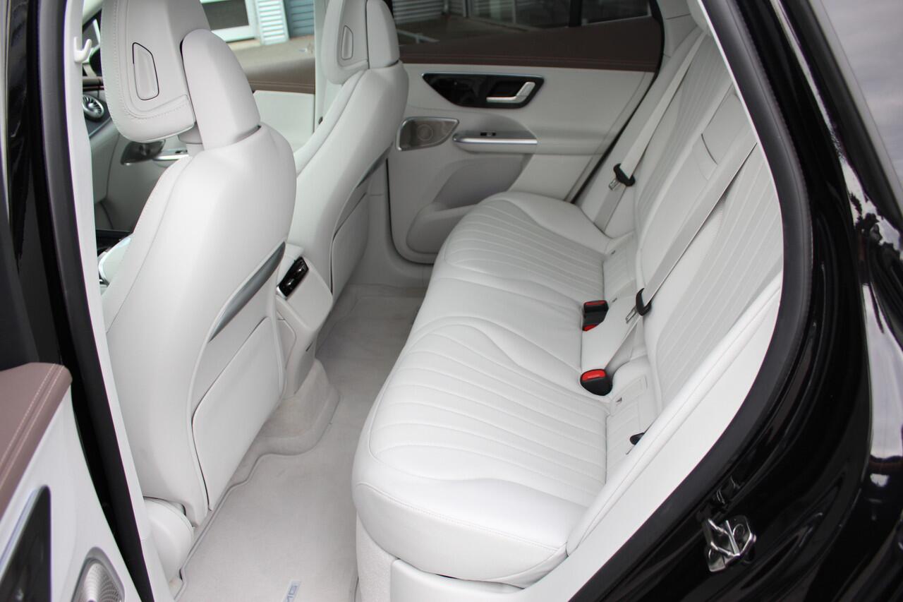 Mercedes-Benz EQE SUV 350+ AMG Line 96 kWh Pano | Trekh | Burmester