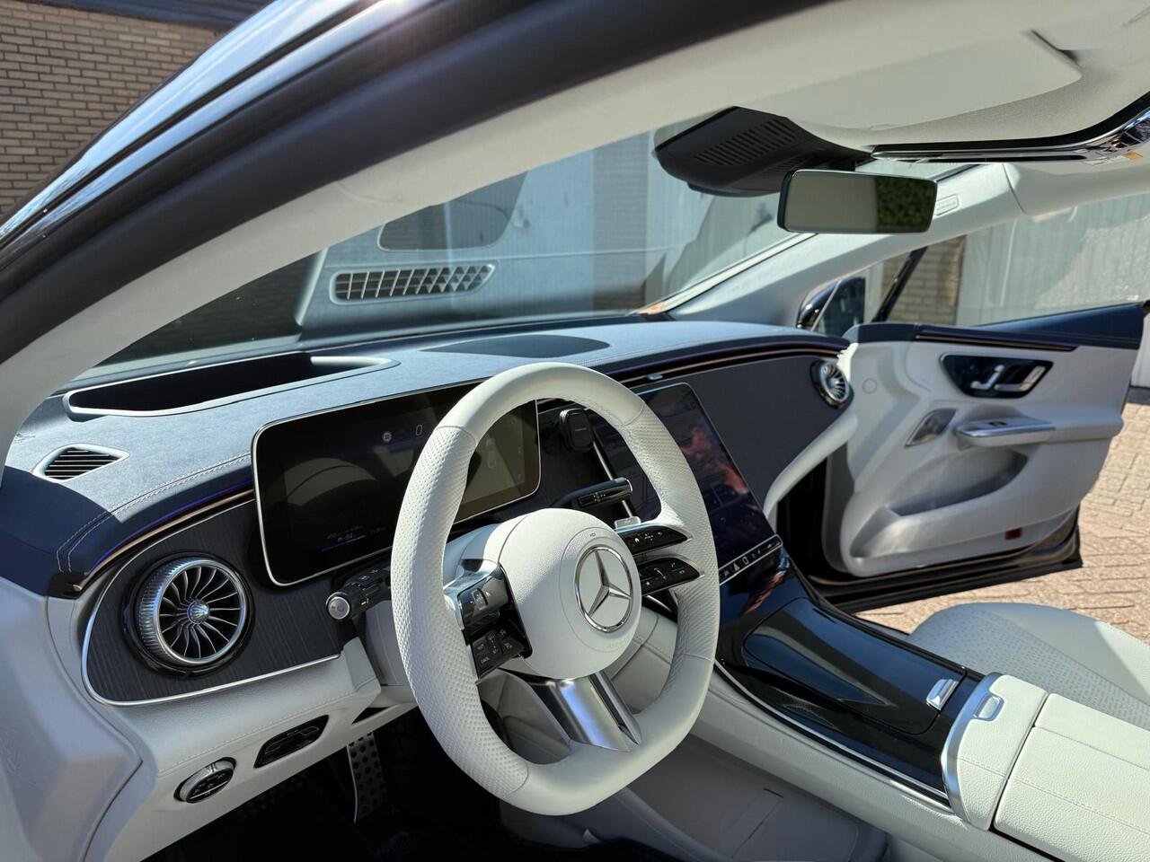 Mercedes-Benz EQE 300 AMG Line 89 kWh Bezichtiging op vooraf gemaakte afspraak