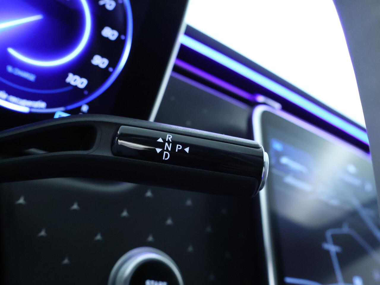 Mercedes-Benz EQE 300 Sport Edition 89 kWh | Rijassistentiepakket plus | KEYLESS GO-pakket | Premium Pack | Digital light | Burmester® 3D-Surround sound system | Parkeerpakket met 360° camera's | Inclusief 24 maanden MB Certified garantie voor Europa.