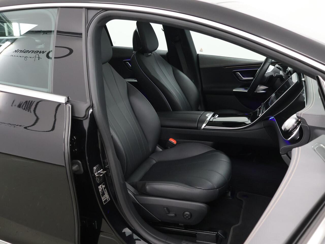 Mercedes-Benz EQE 300 Business Edition 89 kWh | Panoramadak | Navigatie | Parkeercamera | Stoelverwarming | Keyless Go |