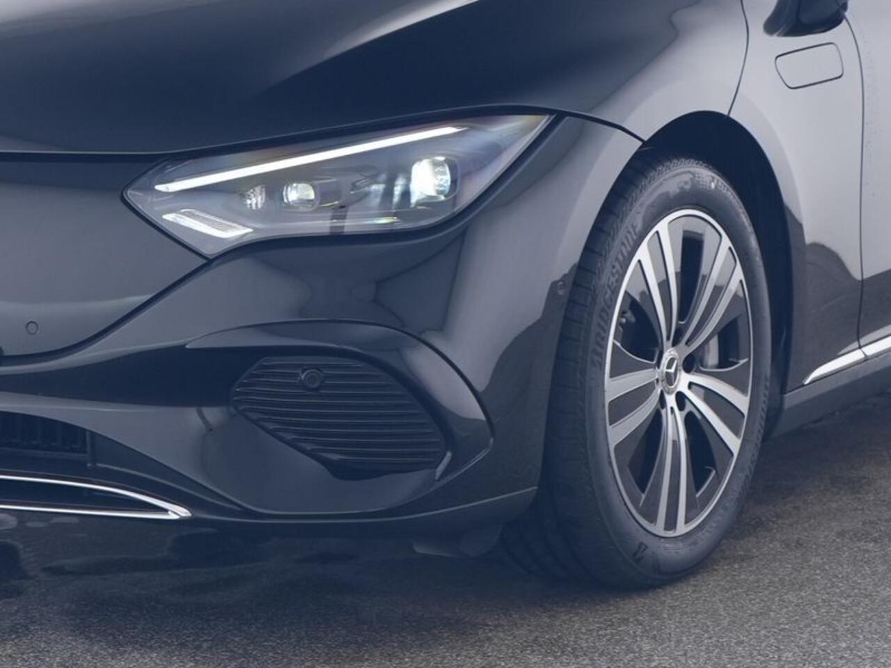 Mercedes-Benz EQE 300 Premium Head-Up 360 Camera Memory Pakket Navi 19 Inch Trekhaak