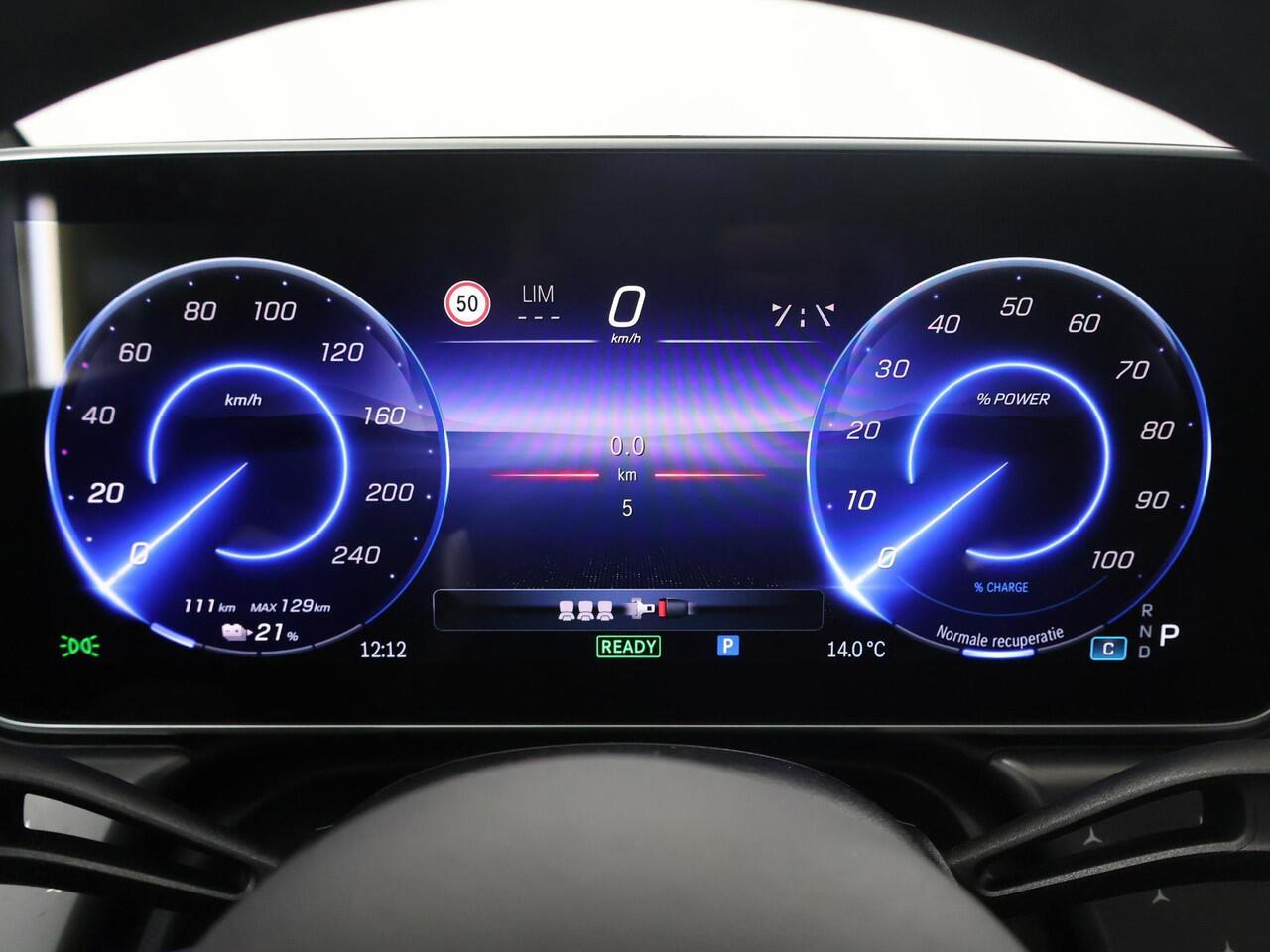 Mercedes-Benz EQE 300 Sport Edition | Panoramadak | Winterpakket | Nightpakket | AMG-Spoiler