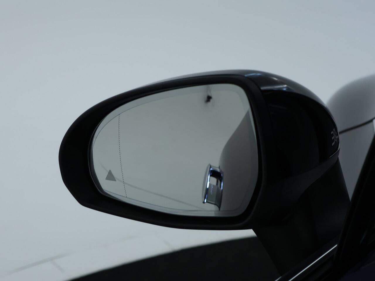 Mercedes-Benz EQE 300 Sport Edition 89 kWh | Rijassistentiepakket plus | KEYLESS GO-pakket | Premium Pack | Digital light | Burmester® 3D-Surround sound system | Parkeerpakket met 360° camera's | Inclusief 24 maanden MB Certified garantie voor Europa.