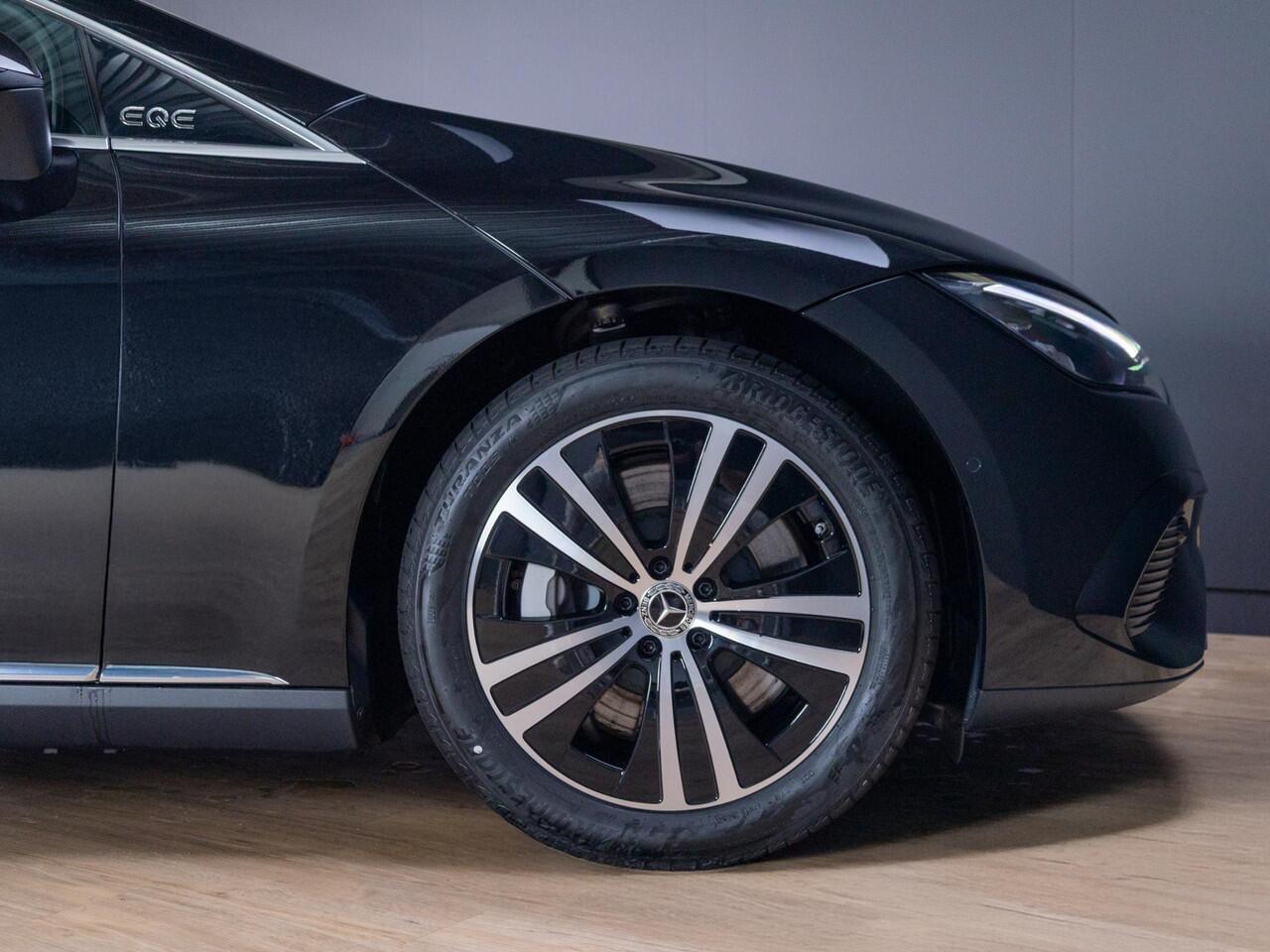 Mercedes-Benz EQE Limousine 350+ Business Edition Panorama dak | Trekhaak