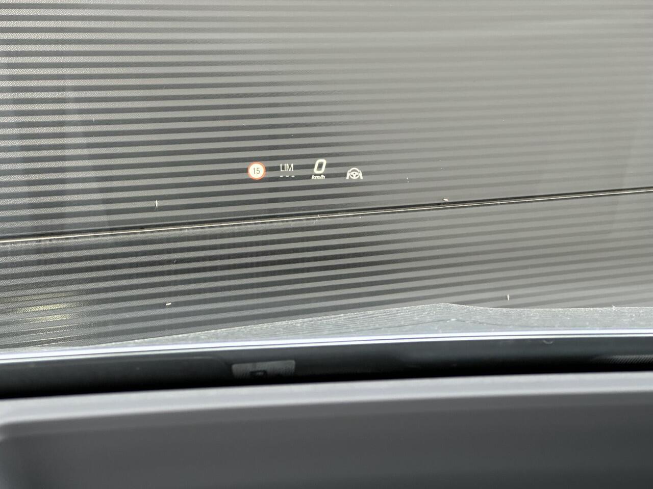 Mercedes-Benz EQE SUV 350+ AMG Line | Premium Pakket | Night Pakket | Rijassistentie Pakket Plus | Panoramadak | Burmester 3D Surround Sound | 360° Camera | Head-up Display | DISTRONIC Afstandsassistent | Verkeersbordenassistent | DIGITAL LIGHT | Elektrisch Verstelbare Sto