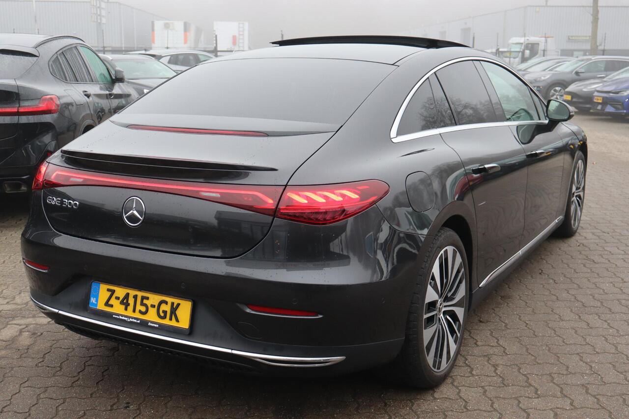 Mercedes-Benz EQE 300 Business Edition 89 kWh Keyless, Virtual Cockpit, Stoelverwarming, Adaptieve Cruise control, Panoramadak