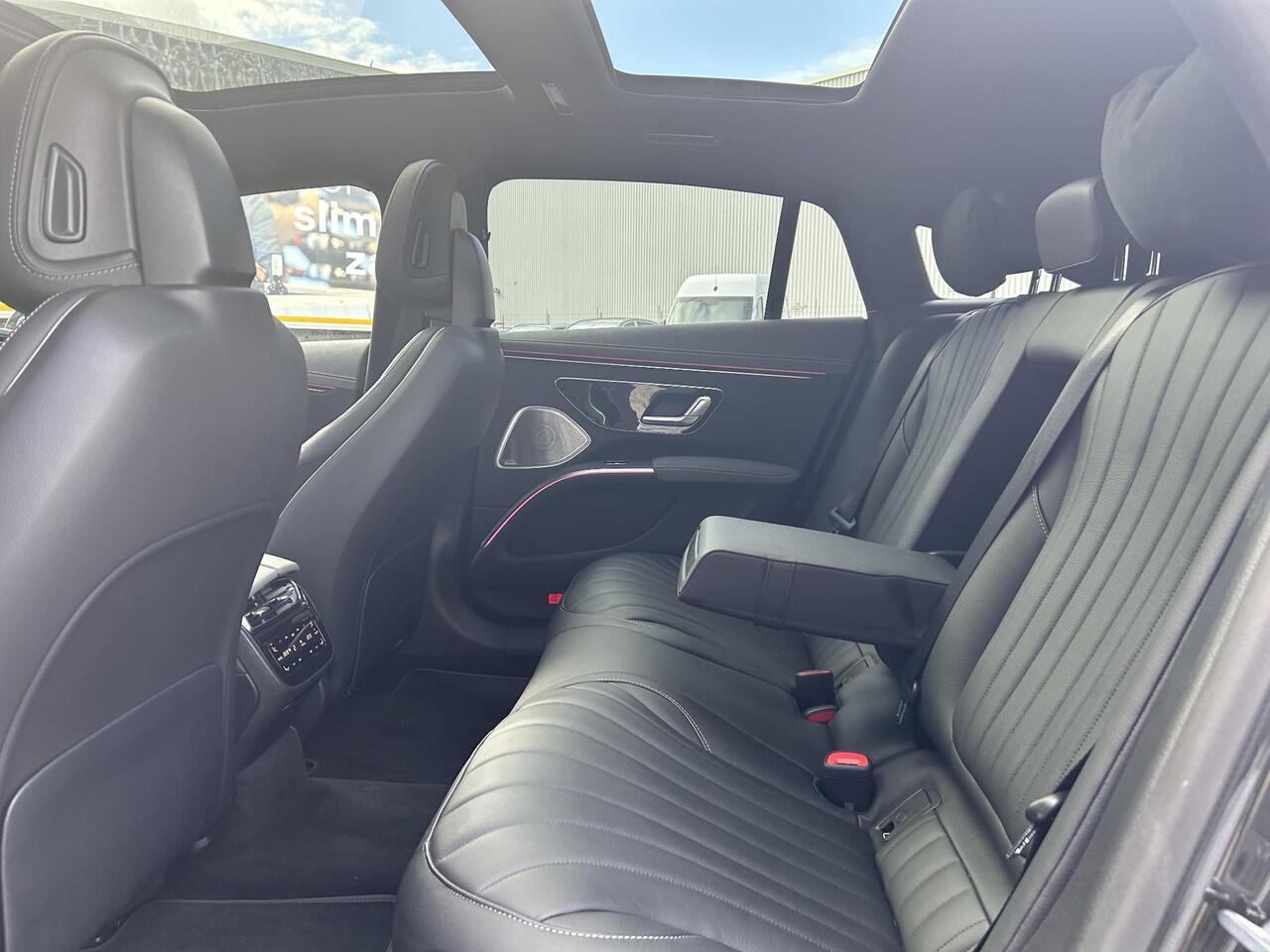 Mercedes-Benz EQS 450+ AMG | Panoramadak | Trekhaak | Burmester | Carplay