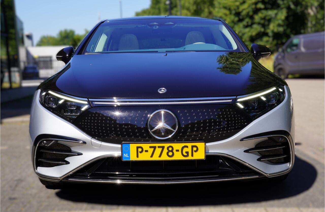 Mercedes-Benz EQS 580 AMG / 98,9 % SOH ! / Maybach / 4 Wheel Steering / First Edition /