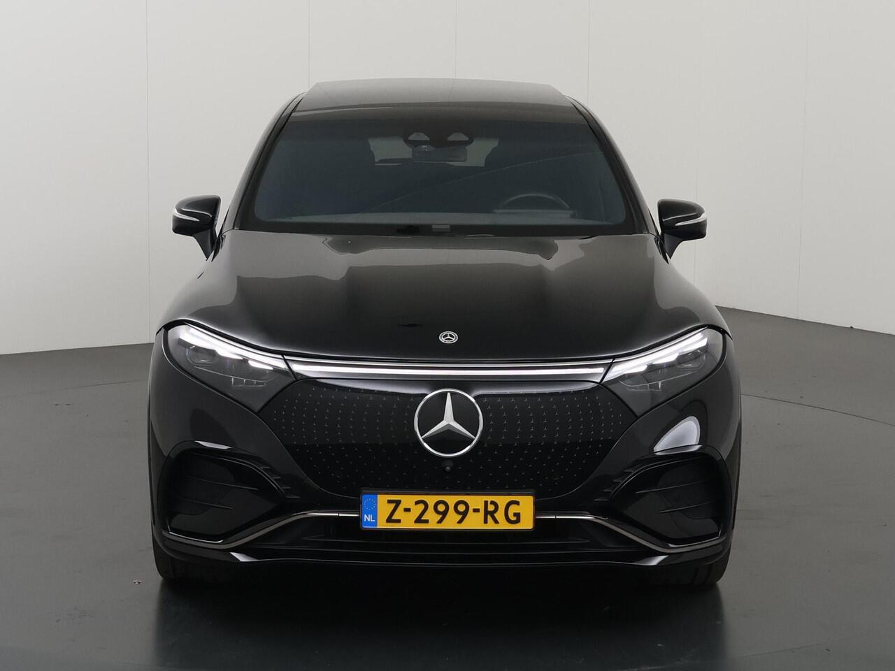 Mercedes-Benz EQS SUV 450 4MATIC AMG Line 108 kWh | Panoramadak | Burmester | 360 graden camera | Trekhaak | Airmatic | Head Up display | Digital Light |