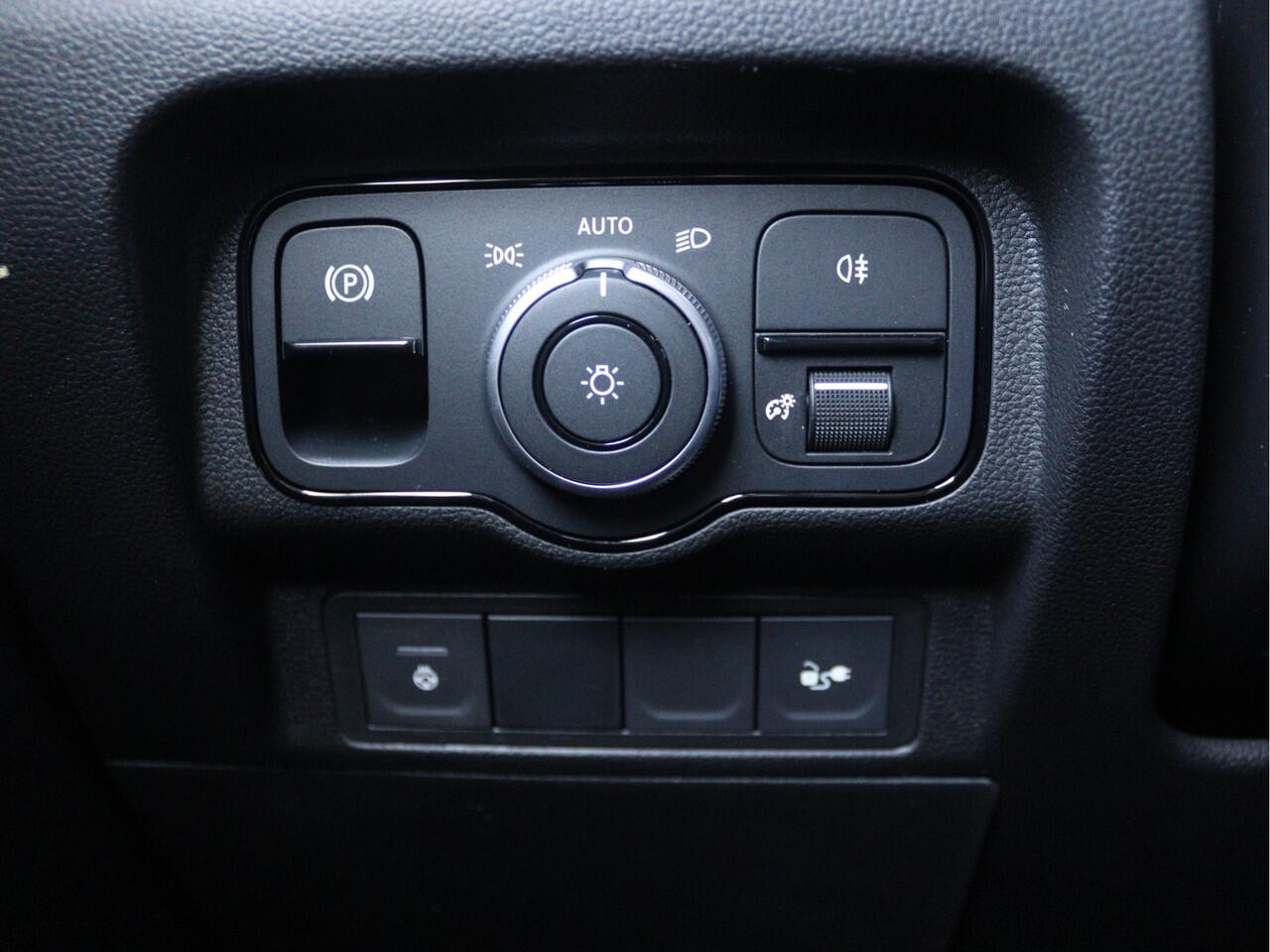 Mercedes-Benz EQT 200 L1 Direct leverbaar!