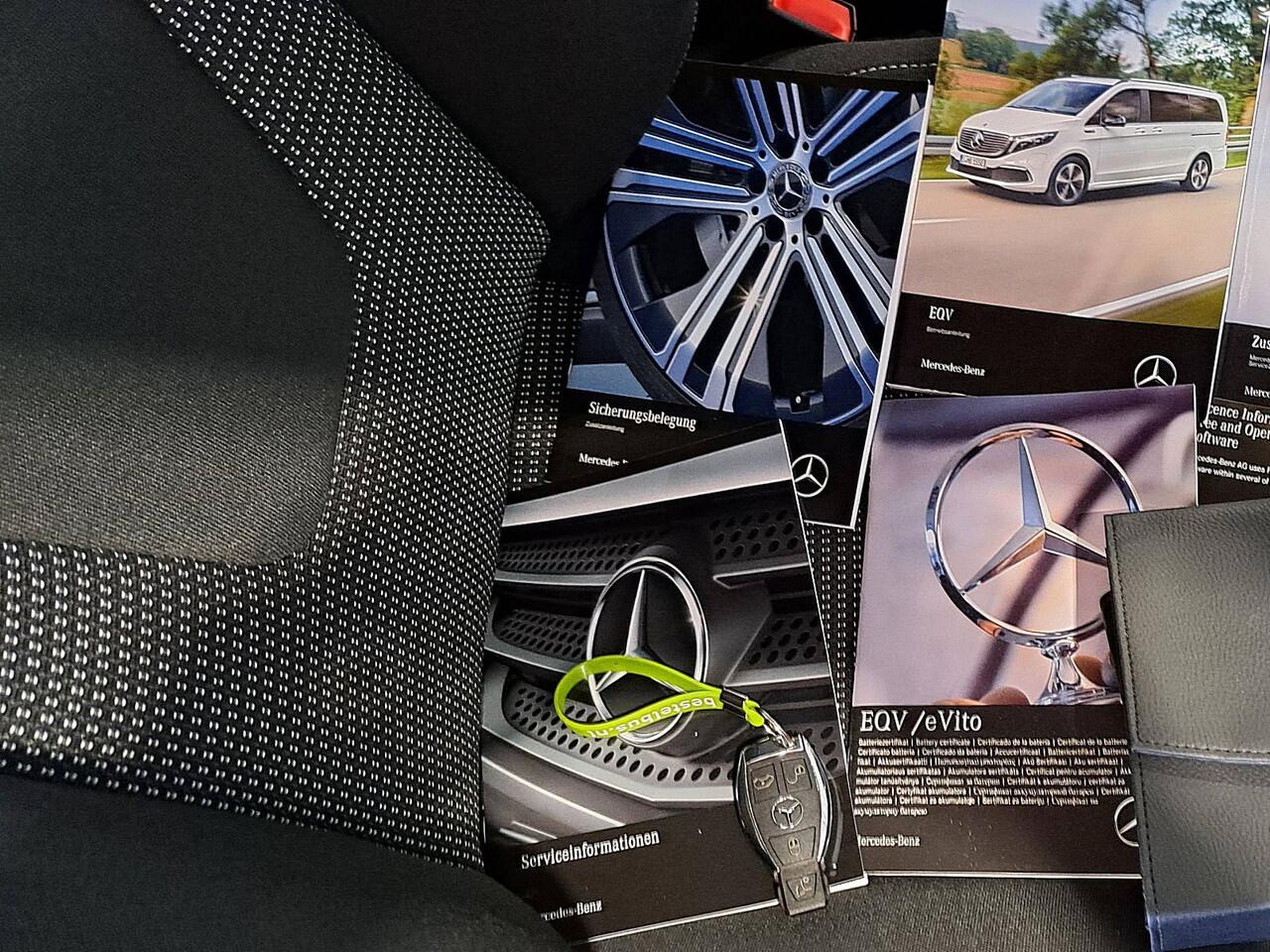 Mercedes-Benz EQV 300 L3 90kWh DC 8-Persoons Mbux + Navi Elektrische-Zijdeuren LED Bumpers-Kleur!