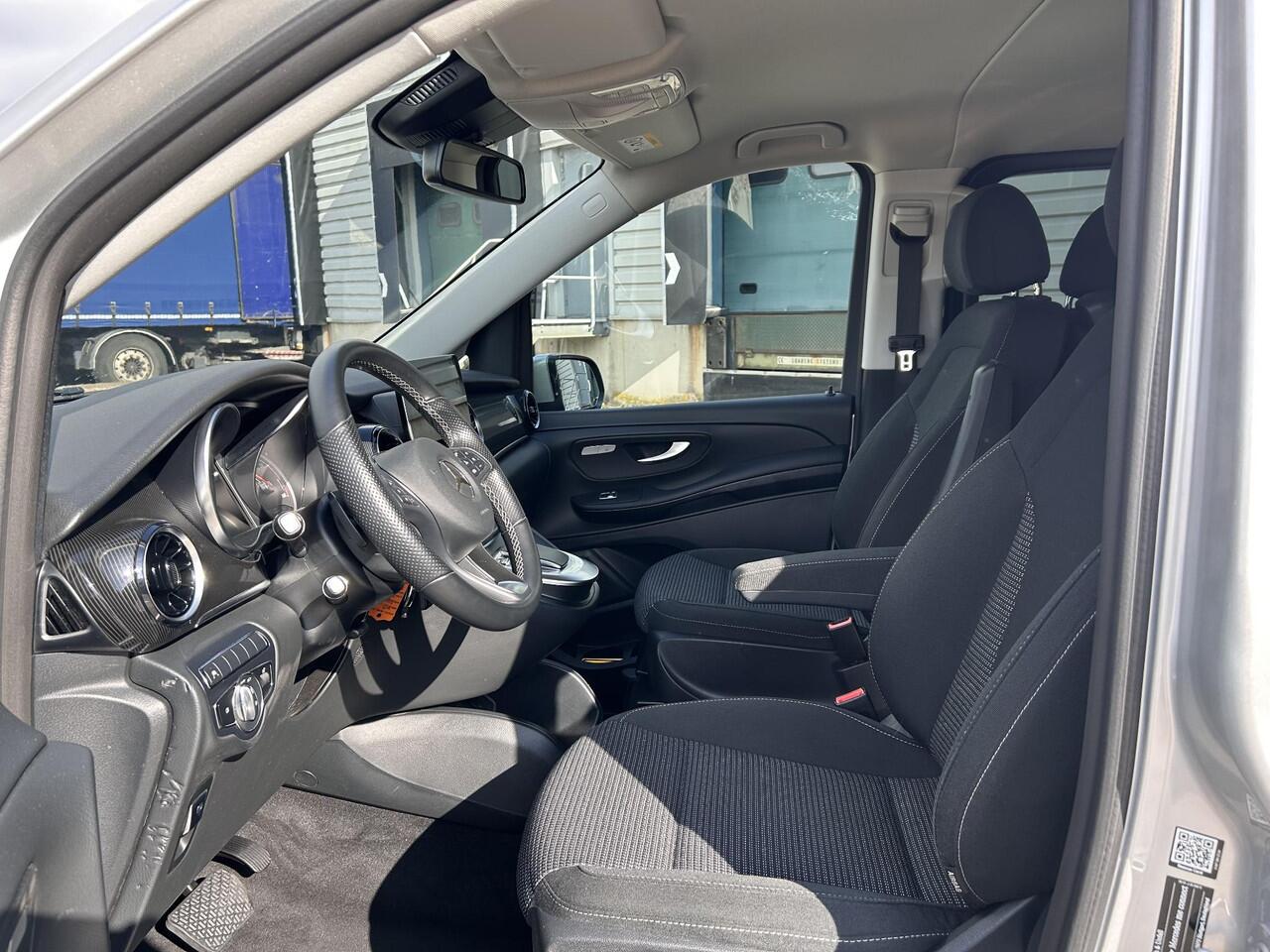 Mercedes-Benz EQV 300 L3 90 kWh | 7 (8)-persoons | Elektrische zijschuifdeuren | Verlengde rails achterin