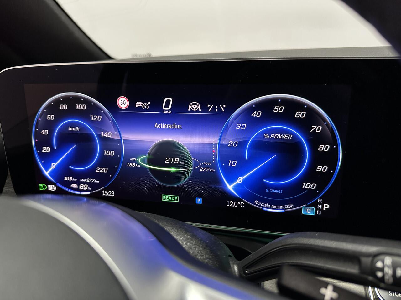 Mercedes-Benz EQV 300 L2 - Luchtvering - Panoramadak - Avantgarde 90 kWh