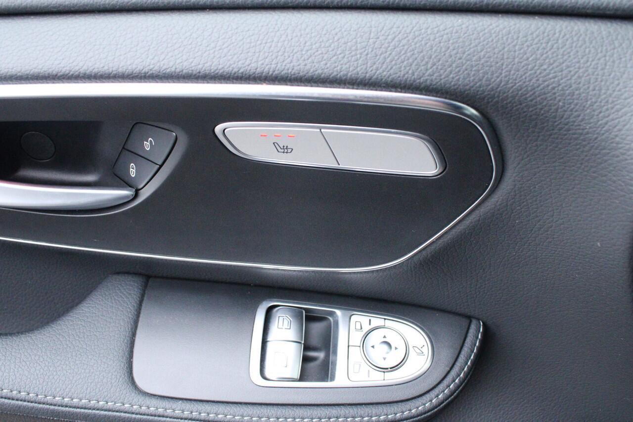 Mercedes-Benz EQV 300 L2 / AMG / New Model / Luchtvering / 7-Persoons / Burmester / Vol Opties / NIEUWSTAAT