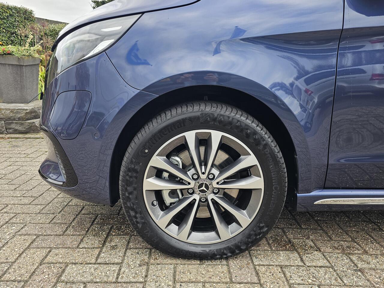 Mercedes-Benz EQV 300 L2 90kWh | New Model | Burmester | 360 Camera | New | LED |