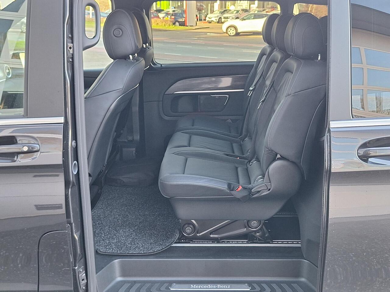 Mercedes-Benz EQV 300 L3 90kWh | Dubbel-cabine | Burmester 360 gr. Camera | Multibeam LED | Elektrische schuifdeuren en achterklep