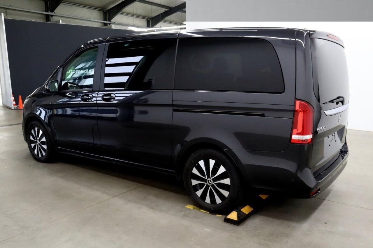 Mercedes-Benz EQV 300 L2 90 kWh 44.900 ex BTW 7-zitter LED Navi 360 Camera EL. Achterklep