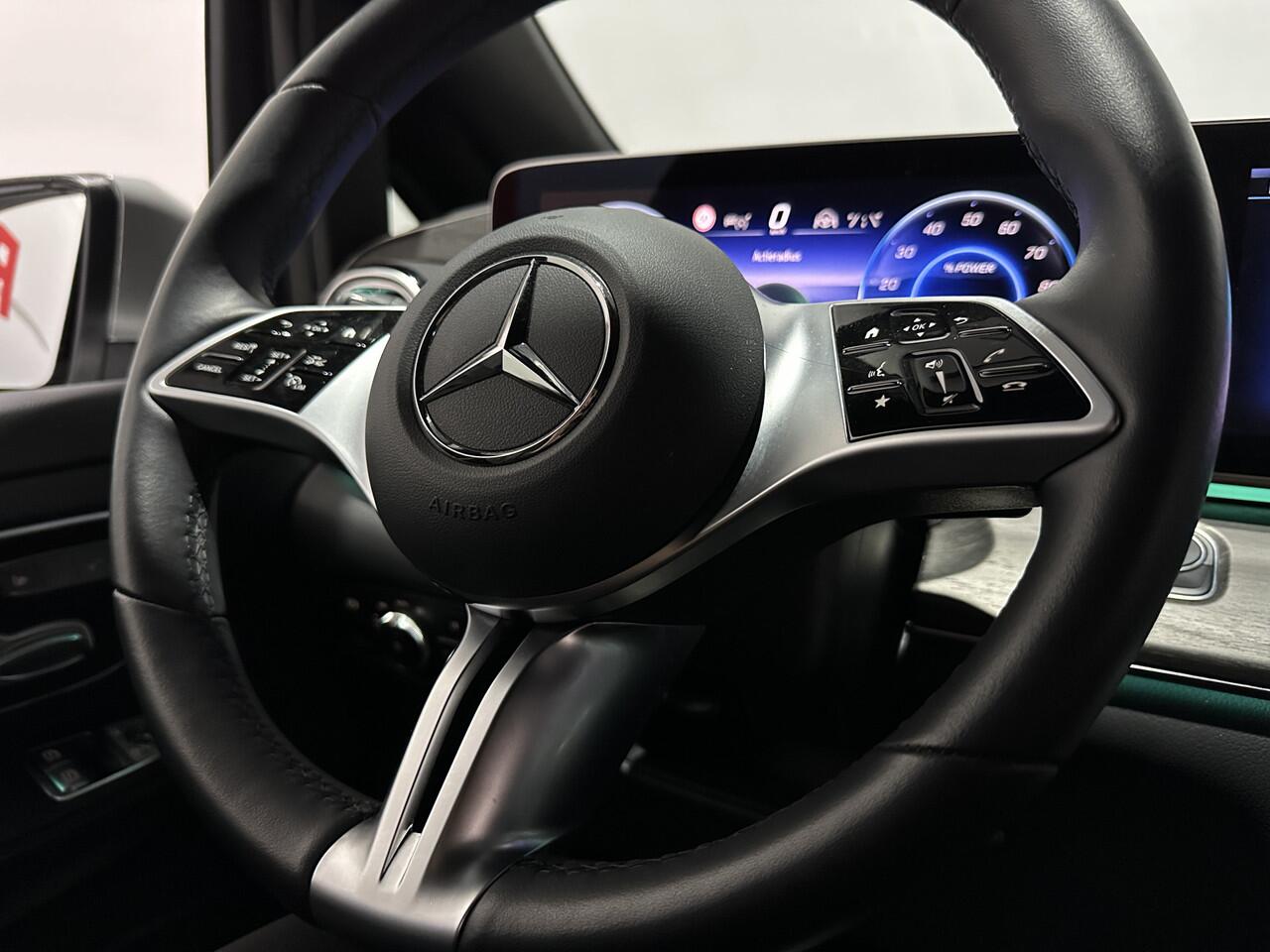 Mercedes-Benz EQV 300 L2 - Luchtvering - Panoramadak - Avantgarde 90 kWh